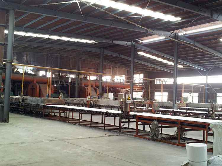 Lijn voor de productie van brandsteentjes van hoog aluminium
