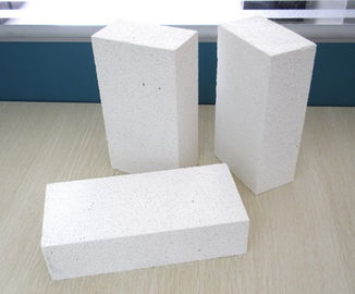 Lichte mullite bakstenen. Corundum en gesmolten mullite bakstenen.